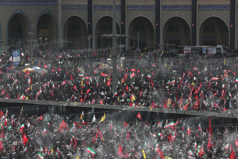 مراسم وداع با رهبر شهید انقلاب در مصلی تهران
