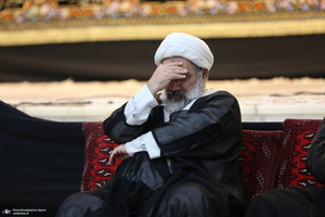 مراسم عزاداری شب عاشورای حسینی (ع) در حرم امام خمینی (س) 2