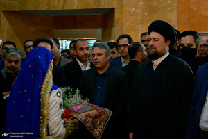 آیین افتتاح کافه کتاب کانون فرهنگی-تربیتی آفتاب با حضور سید حسن خمینی