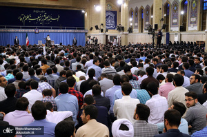 دیدار جمعی از دانشجویان و نمایندگان تشکلهای دانشجویی با رهبر معظم انقلاب اسلامی