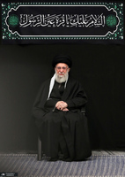 اولین شب مراسم عزاداری حضرت فاطمه‌زهرا (س) در حسینیه امام خمینی