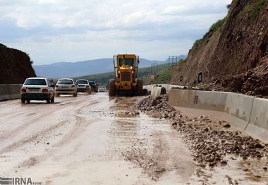 راه ارتباطی ۲۰ روستای سوادکوه بازگشائی شد