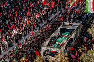 تشییع پیکر مطهر رهبر شهید انقلاب اسلامی در مشهد مقدس