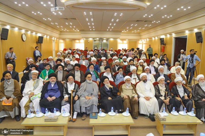 پیش همایش مرجع مجاهد در قم