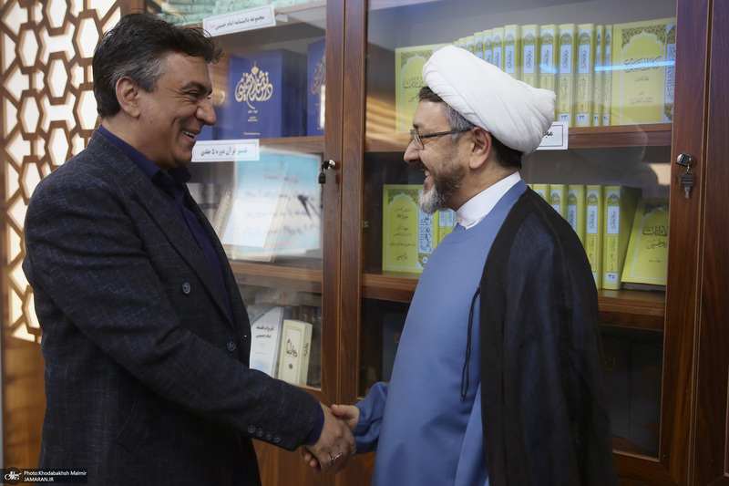 دیدار نوروزی کارکنان موسسه با دکتر علی کمساری