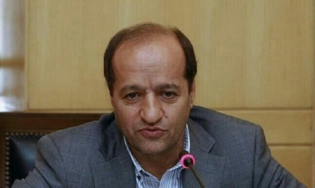 نماینده مجلس: نمره قابل قبولی برای مردم نداریم