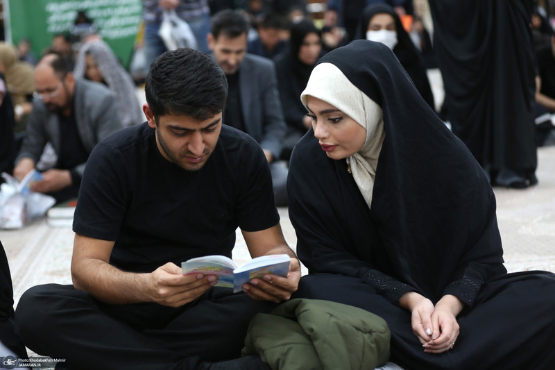 مراسم شب بیست و یکم ماه رمضان در حرم حضرت امام خمینی (س)