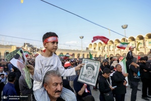 مراسم وداع با پیکر رهبر شهید