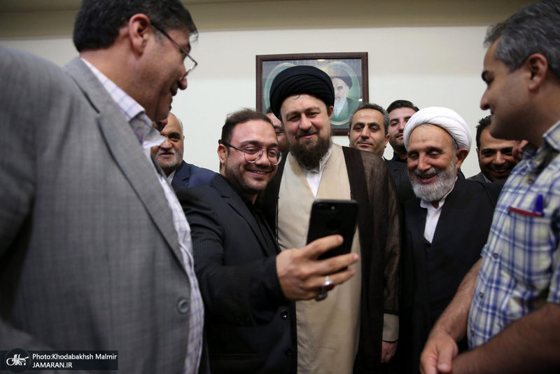 دیدار جمعی از اعضای حزب وحدت و همکاری ملی با سید حسن خمینی