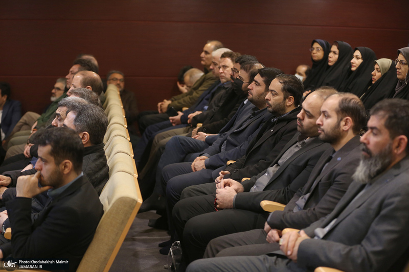 دیدار رئیس، مدیران و جمعی از کارکنان کمیته امداد امام خمینی (ره) با سید حسن خمینی