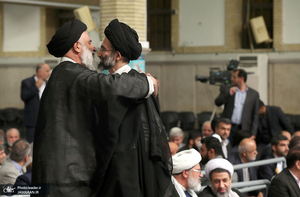 دیدار مسئولان نظام و مهمانان کنفرانس وحدت اسلامی با رهبر معظم انقلاب