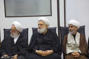 سفر رئیس جمهوری به قم و دیدار با مراجع و علما -3