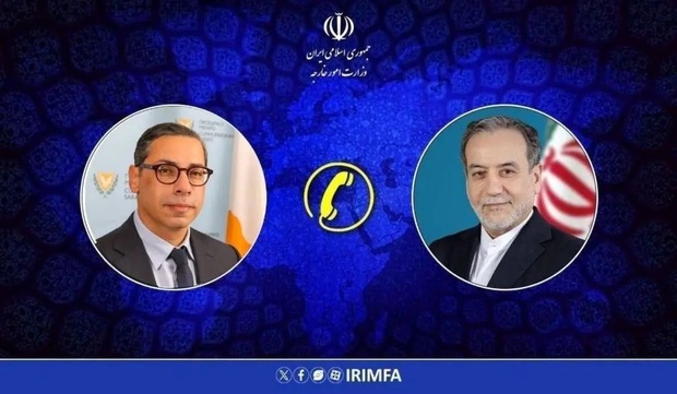 عراقچی با وزیر خارجه قبرس گفت و گو کرد