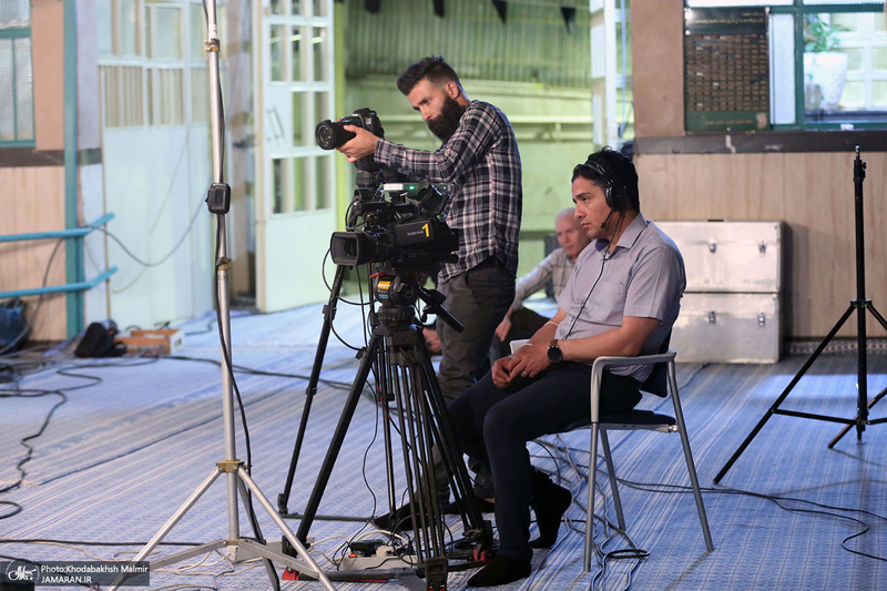 پشت صحنه برنامه تلویزیونی «صف اول» با حضور سید حسن خمینی