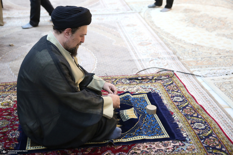 همایش خادمین افتخاری آستان مقدس امام خمینی (س)