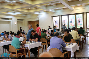 آغاز مسابقات شطرنج شهر آفتاب در بیت تاریخی امام خمینی(س)