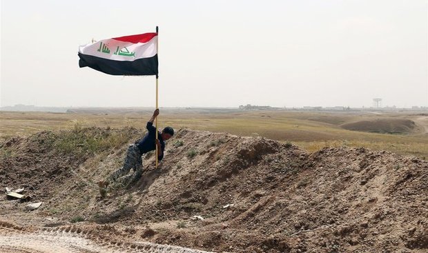 عراق: از تصمیم اخراج نیروهای آمریکایی عقب نشینی نمی‌کنیم