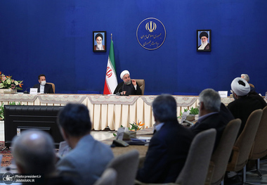 نشست اندیشمندان و مسوولان موسسات دانشگاهی و حوزوی با رییس جمهور