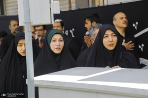 دسته عزاداری روز شهادت امام جعفر صادق (ع) با حضور آیت الله العظمی وحید خراسانی