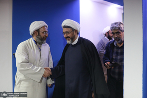 بازدید رئیس موسسه تنظیم و نشر آثار امام خمینی از نمایشگاه بین المللی قرآن کریم