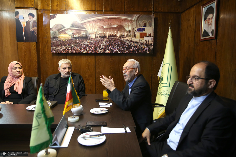 نشست هم اندیشی با ناشران عرب زبان در حسینیه جماران