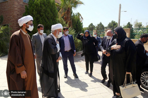 حضور وزير خارجه بوسنى در منزل حضرت امام خمينى(س) قم/ دانشگاه ادیان و مذاهب