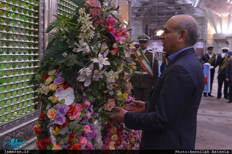  تجدید میثاق وزارتخانه ها، اصناف، نهادها، سازمان ها و اقشار مختلف مردم با آرمان های امام خمینی(س)-7