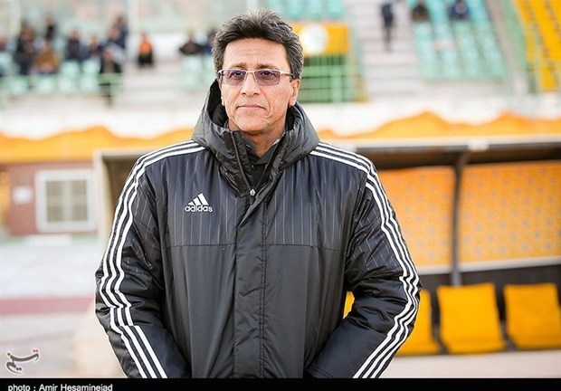 مرفاوی: بازیکنان حرفه‌ای فکر نمی‌کنند و در تعطیلات چاق می‌شوند  برای بقا از هیچ تیمی به جز خودمان انتظار نداریم