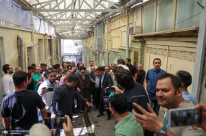 حضور سید محمد خاتمی در مرحله دوم انتخابات ریاست جمهوری چهاردهم