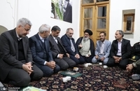 بازدید عزت الله ضرغامی از بیت تاریخی امام در خمین (4)