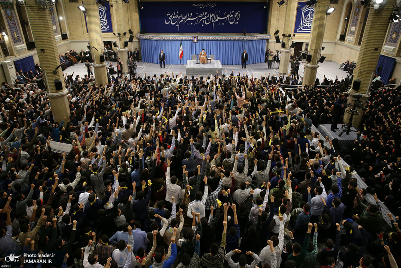دیدار هزاران نفر از دانشجویان و دانش‌آموزان با رهبر معظم انقلاب