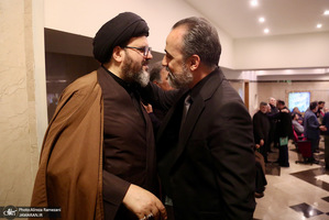 مراسم ختم مادر همسر حجت السلام ‌و المسلمین علی اکبر ناطق نوری و عباس آخوندی