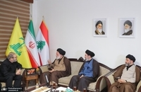 حضور فرزندان حضرت آیت‌الله خامنه‌ای در دفتر حزب‌الله لبنان به منظور ابلاغ پیام رهبر انقلاب (5)