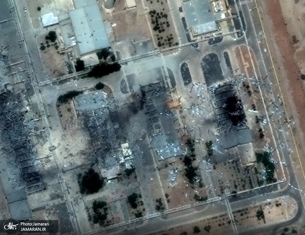 گاردین: ترامپ و وزیر دفاع از اظهاراتشان درباره میزان خسارت به سایتهای هسته ای ایران عقب نشینی کردند