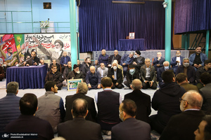 مراسم تشییع مرحوم حسن غفوری فرد از حسینیه جماران