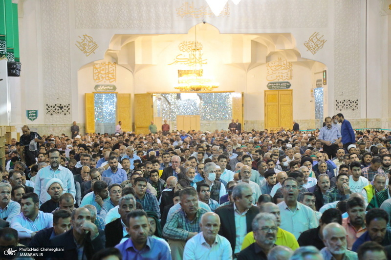 نماز عید سعید فطر در حرم مطهر حضرت معضومه (س)