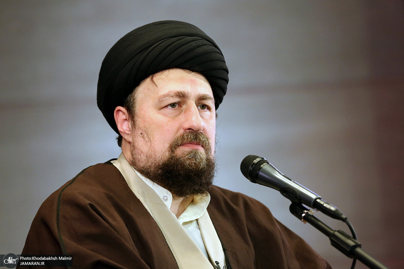 اختتامیه چهارمین دوره آموزشی کارشناسان قرآن، عترت و نماز وزارت آموزش و پرورش در حرم امام خمینی(س)