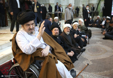 مراسم بیست‌و‌نهمین سالگرد ارتحال حاج سید احمد خمینی و بزرگداشت آیت‌الله موسوی بجنوردی در حرم امام -1