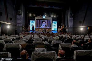 آئین تجلیل از پیشکسوتان دفاع مقدس با حضور رهبر معظم انقلاب