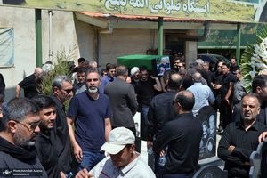 مراسم خاکسپاری سیدعلی صنیع خانی در بهشت زهرا (س) تهران