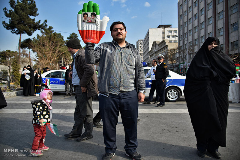 تجمع و راهپیمایی مردمی در اعتراض به آشوب های اخیر در استان ها 
