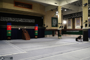 مراسم عزاداری شب شهادت امام سجاد (ع) در حسینیه امام خمینی