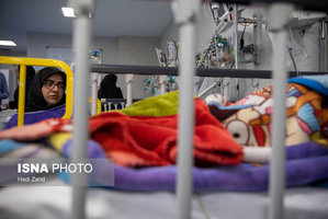 یک روز در بیمارستان کودکان مفید 