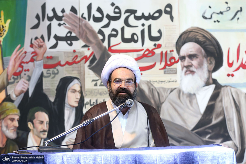 تجدید میثاق اساتید و دانشجویان پژوهشکده امام خمینی و انقلاب اسلامی با آرمان های بنیانگذار جمهوری اسلامی