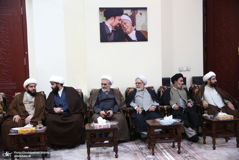 دیدار جمعی از روحانیون با سید حسن خمینی