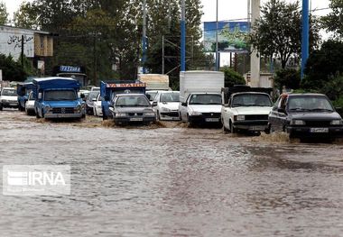 هواشناسی استان مرکزی نسبت به آبگرفتگی معابر و  جاده‌ها هشدار داد