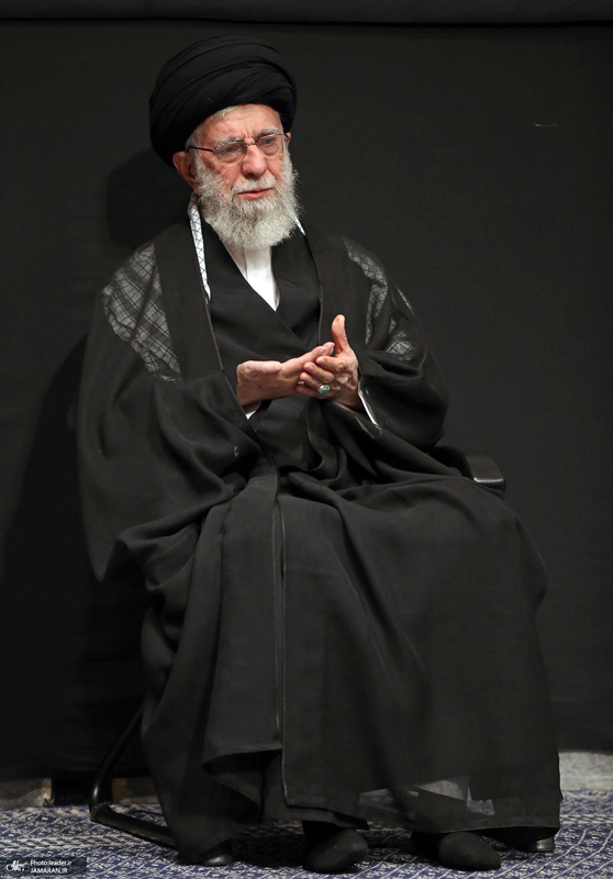 مراسم عزاداری شب عاشورای حسینی (ع) در حسینیه امام خمینی