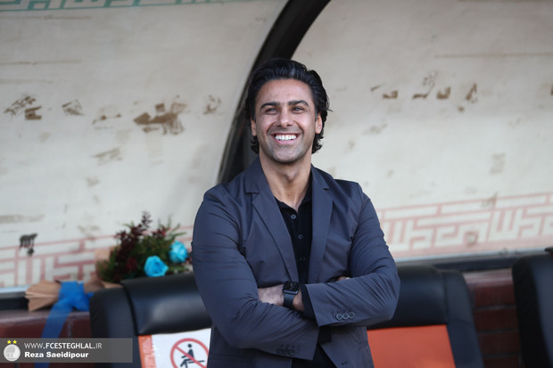 فرهاد مجیدی: باید شخصیت را به استقلال برگردانیم/ می دانم که هنوز اول راه هستیم