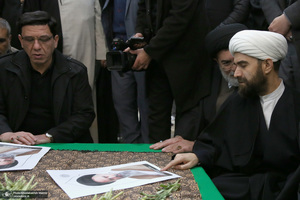 مراسم تشییع و خاکسپاری آیت الله موسوی بجنوردی (ره) -4