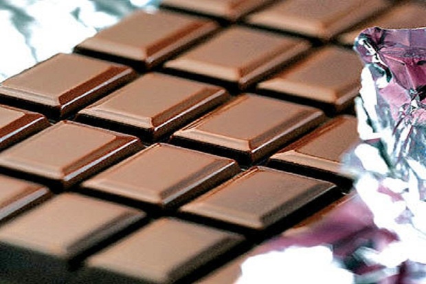 هفت هزار بسته شکلات خارجی قاچاق در چاراویماق کشف شد